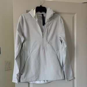 NWOT Light Gray Lululemon Cold Terrain 3/4 Zip Jacket